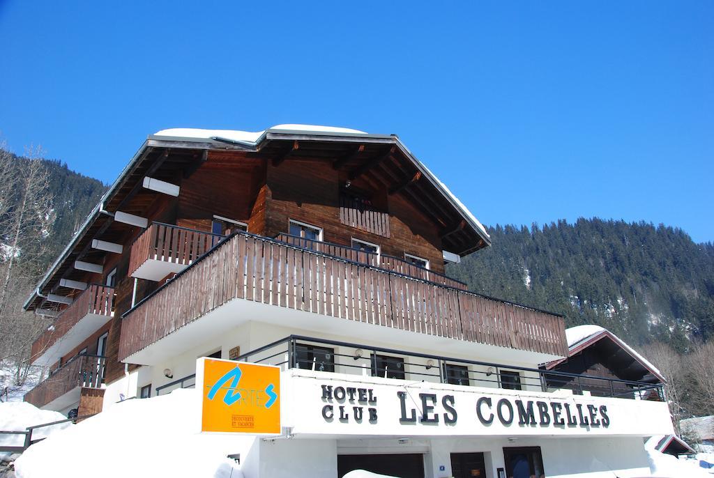 Hotel Les Combelles Châtel Exterior foto